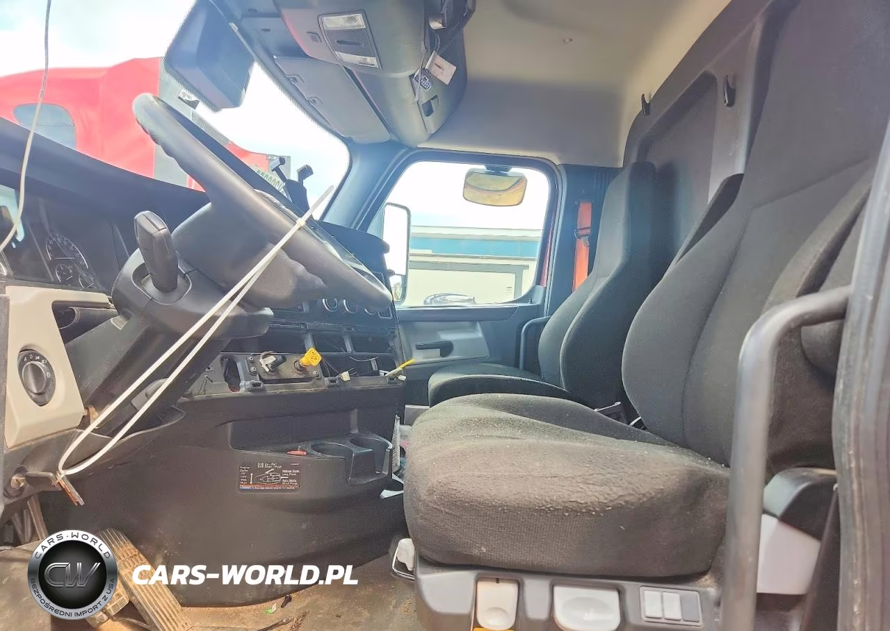 2024 Freightliner Cascadia 126 Semi Truck VIN:3AKJHLDV5RSUY0694 - 7