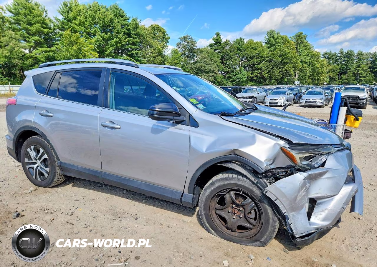 2017 Toyota Rav4 Le VIN:2T3BFREV5HW589828 - 4