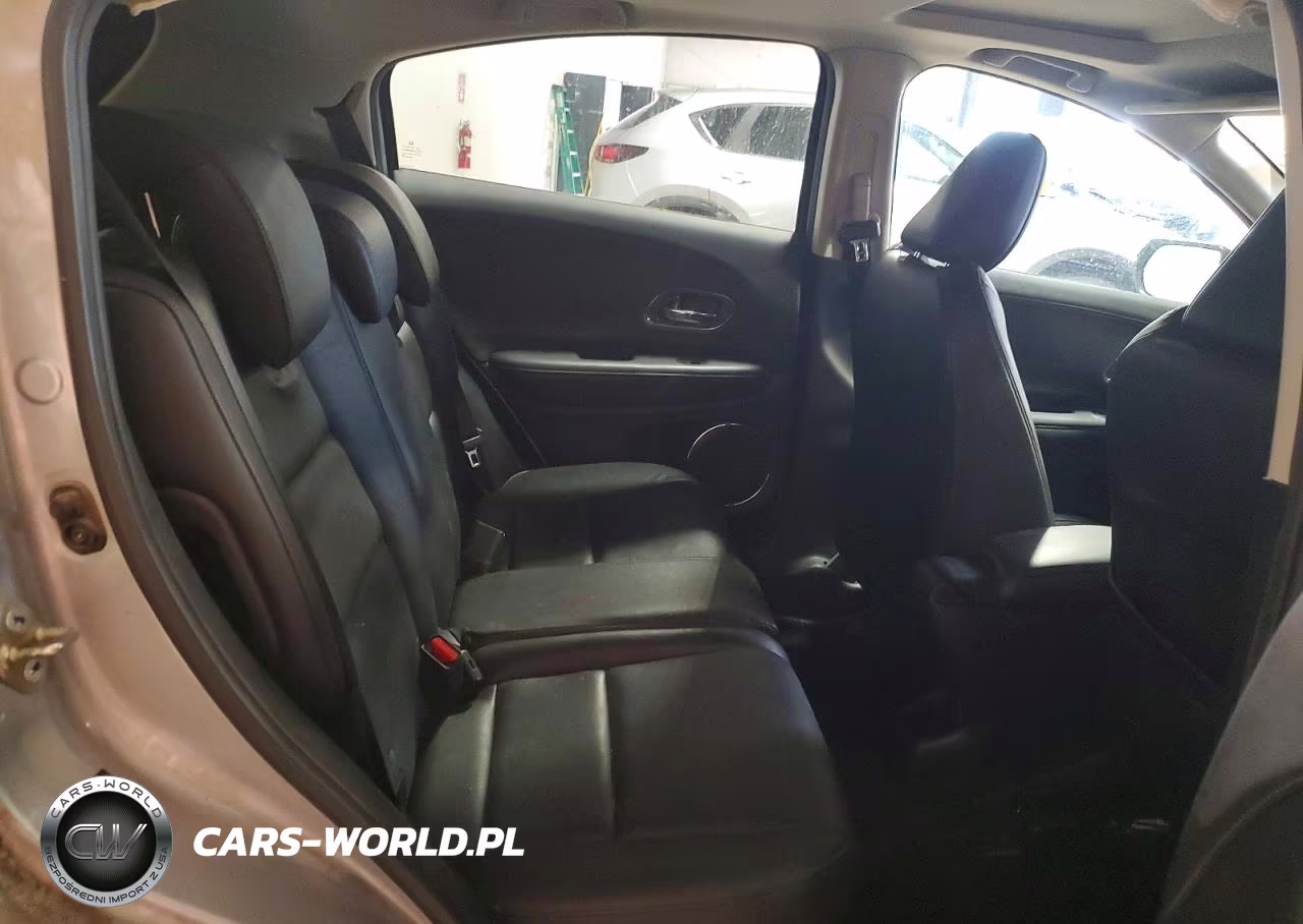 2019 Honda Hr-V Touring VIN:3CZRU6H92KM700534 - 11