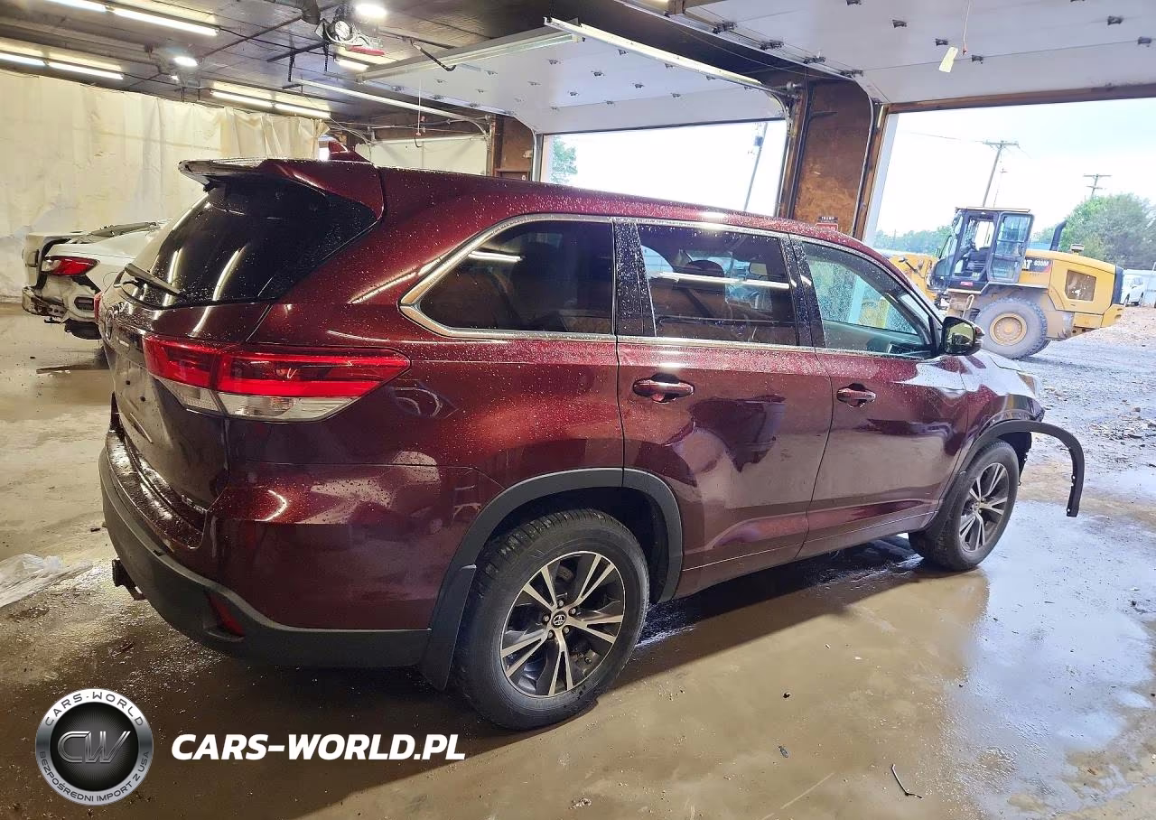 2017 Toyota Highlander Le Plus VIN:5TDBZRFH5HS472574 - 3