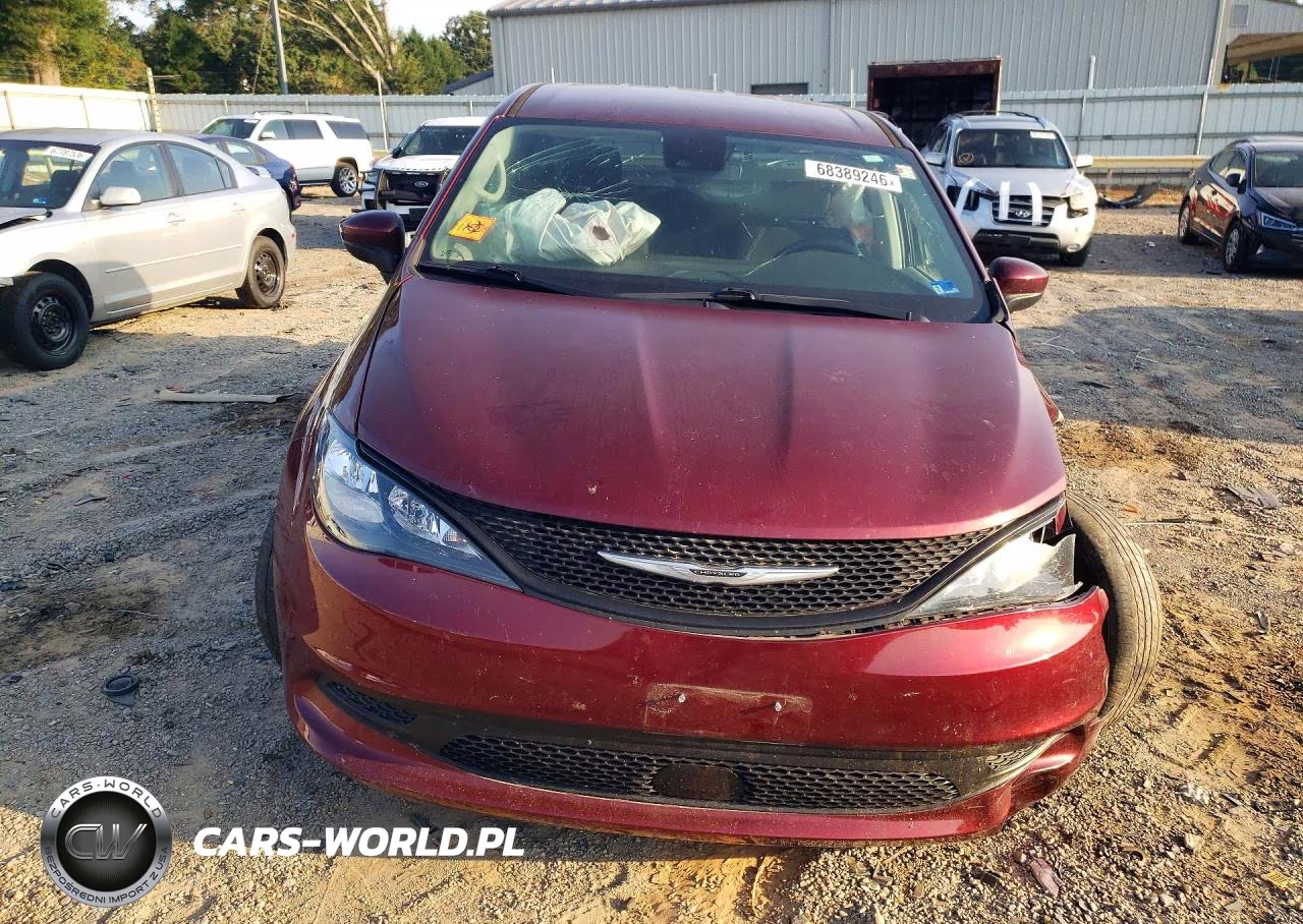 2022 Chrysler Voyager Lx VIN:2C4RC1CG6NR159065 - 5