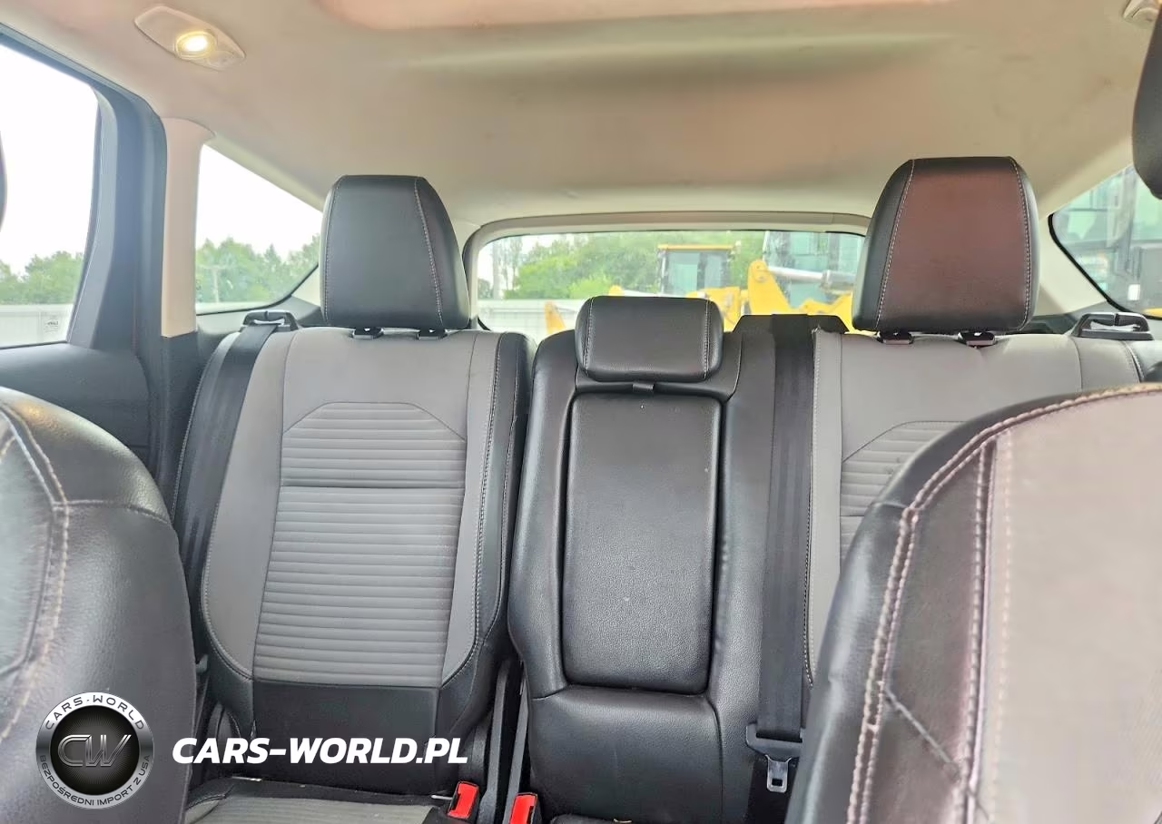 2018 Ford Escape Se VIN:1FMCU0GD9JUC28465 - 10