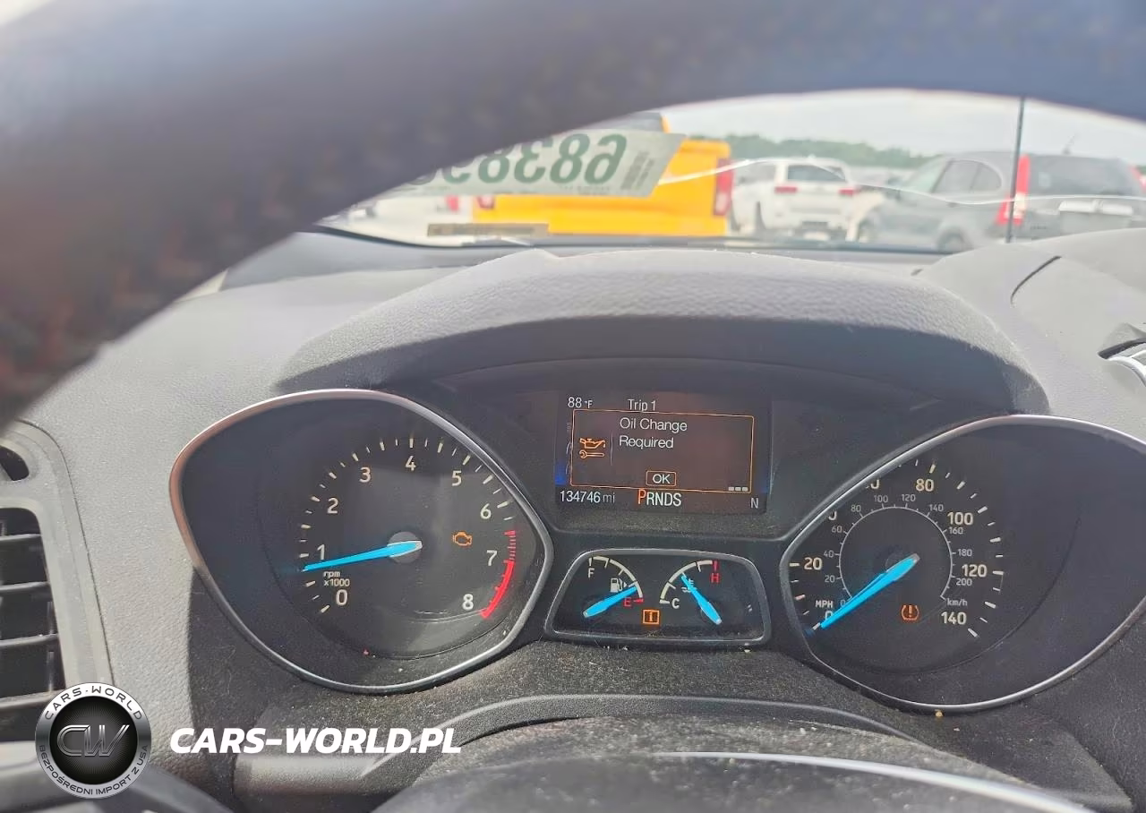 2018 Ford Escape Se VIN:1FMCU0GD9JUC28465 - 9