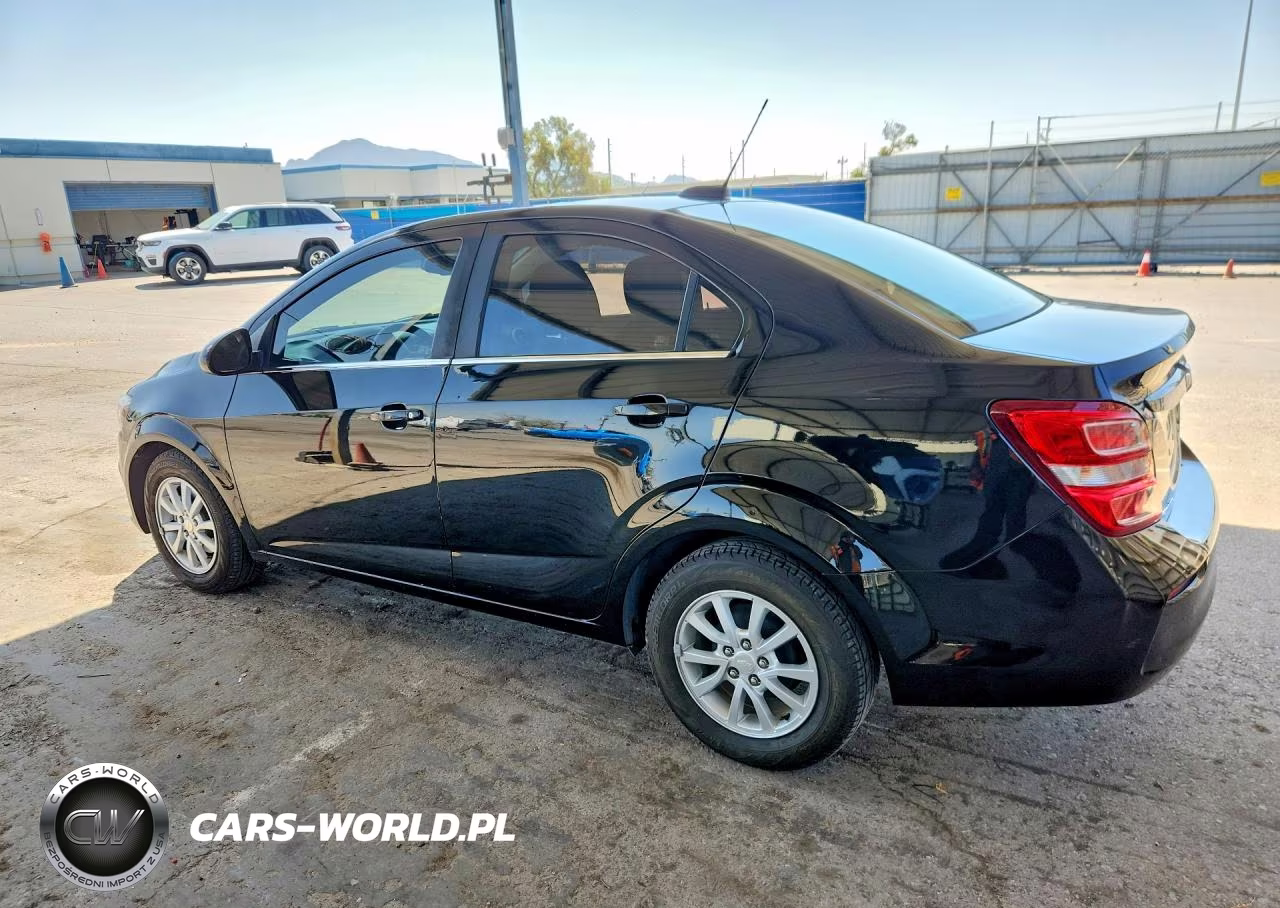 2019 Chevrolet Sonic Lt VIN:1G1JD5SB9K4104849 - 2