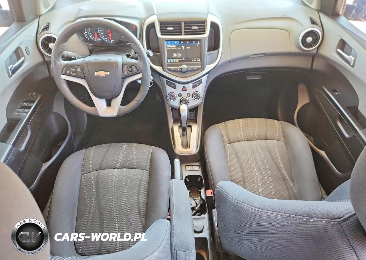 2019 Chevrolet Sonic Lt VIN:1G1JD5SB9K4104849 - 8