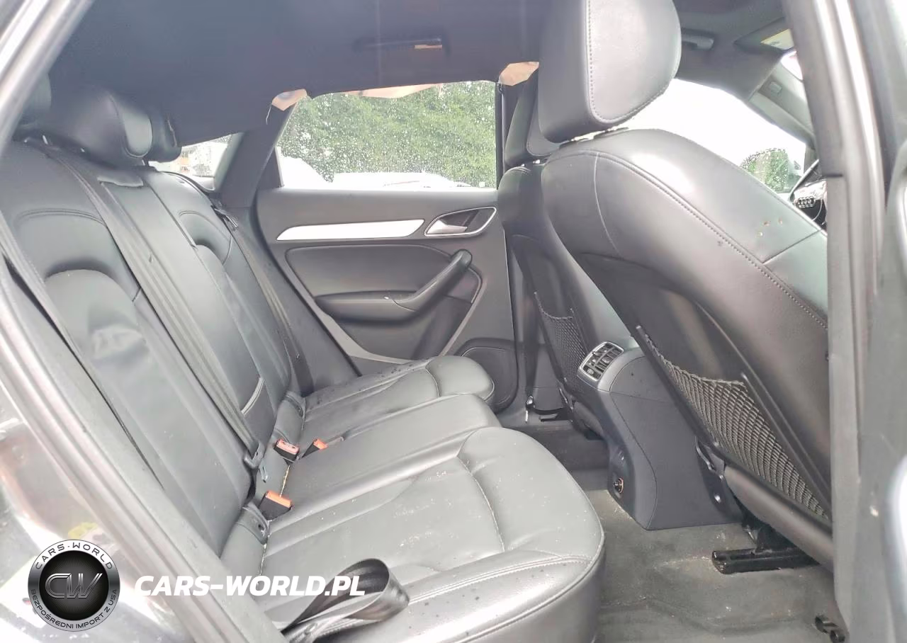 2018 Audi Q3 Premium Plus VIN:WA1JCCFS3JR031191 - 11
