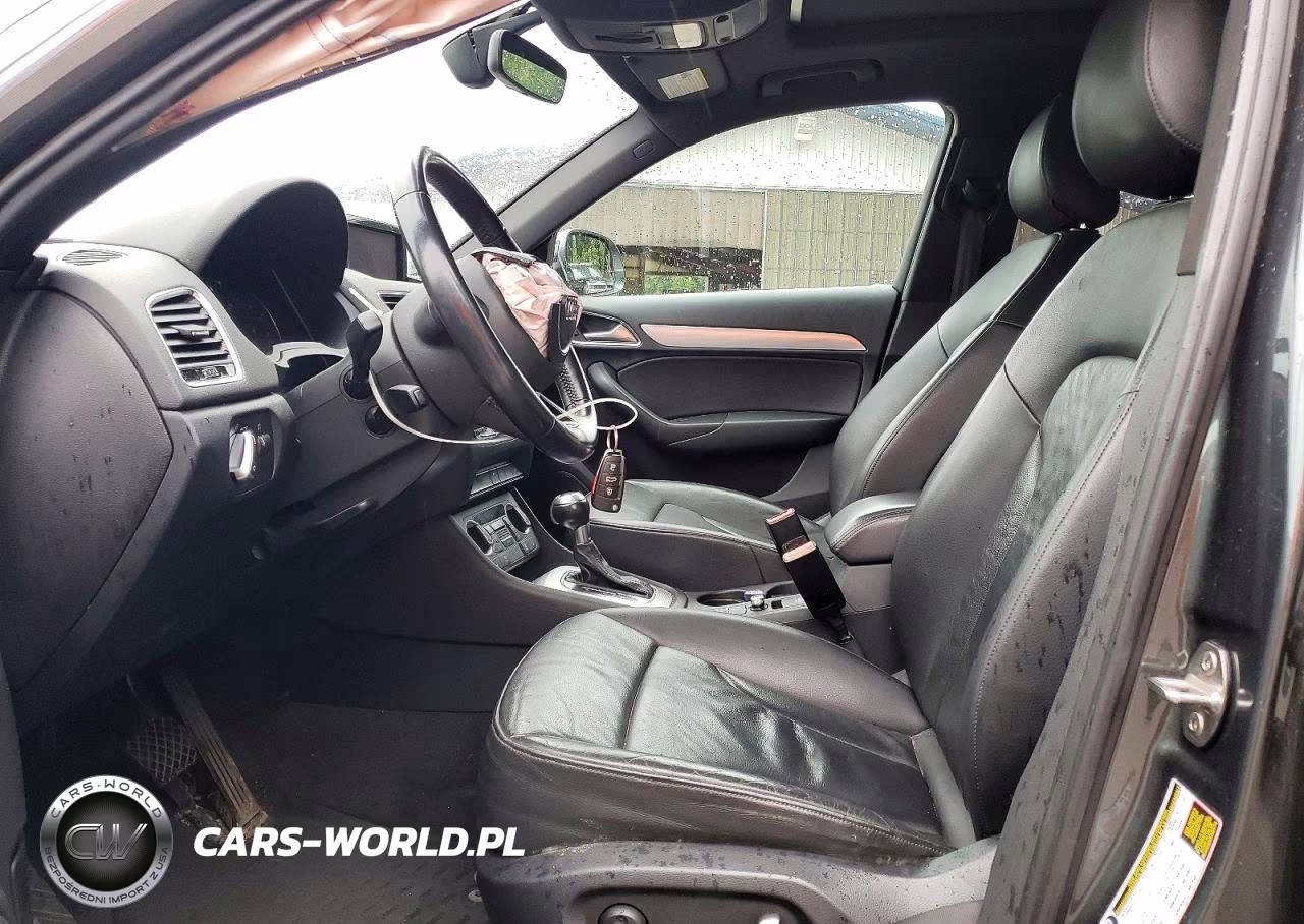 2018 Audi Q3 Premium Plus VIN:WA1JCCFS3JR031191 - 7