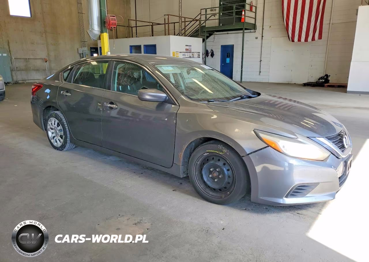 2018 Nissan Altima 2.5 S VIN:1N4AL3AP8JC215270 - 4