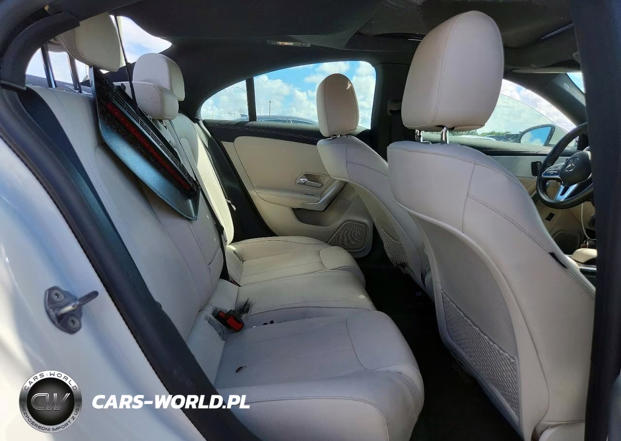 2023 Mercedes-Benz Cla 250 VIN:W1K5J4GB8PN341425 - 10