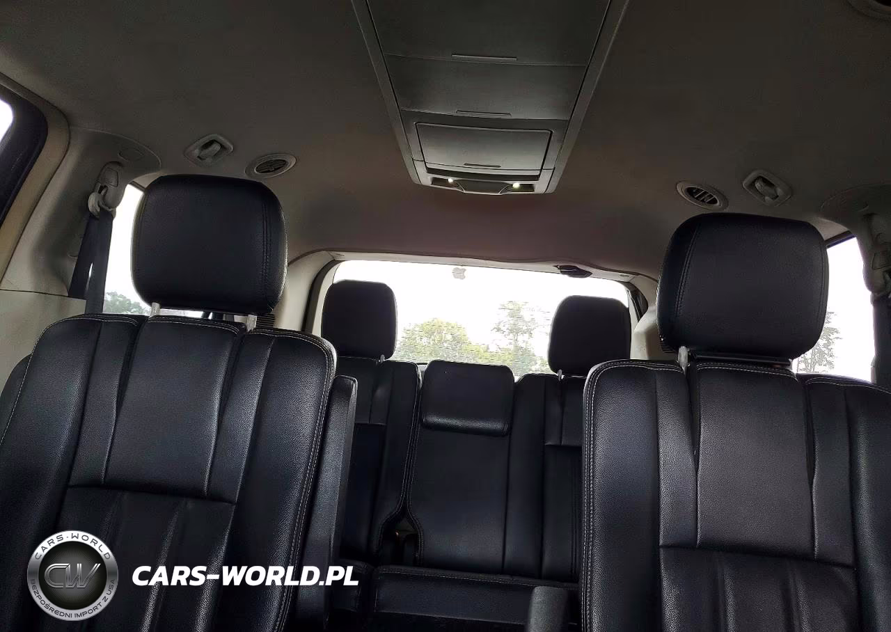 2014 Chrysler Town & Country Touring VIN:2C4RC1BG5ER446253 - 10