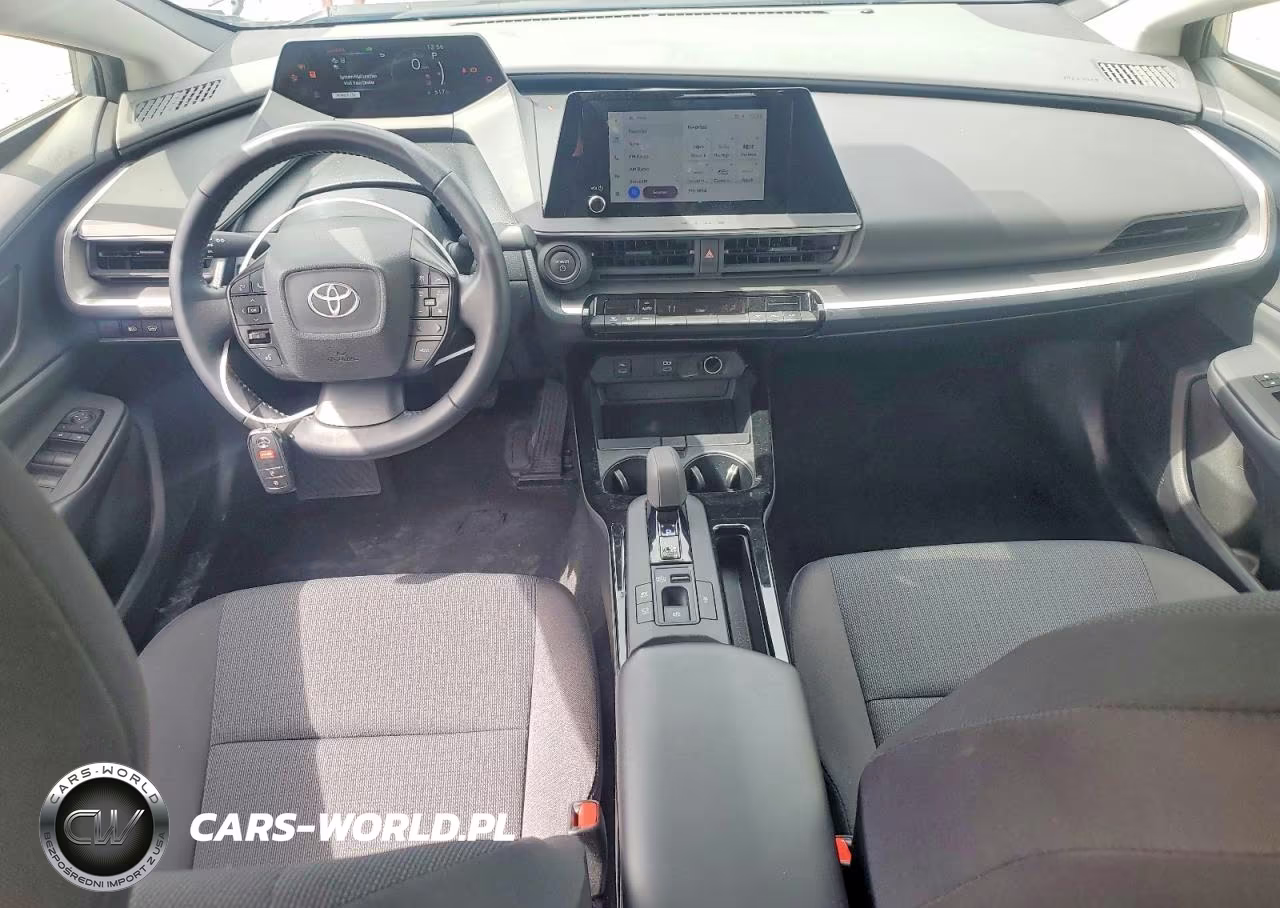 2025 Toyota Prius Le VIN:JTDACAAU3S3061556 - 8