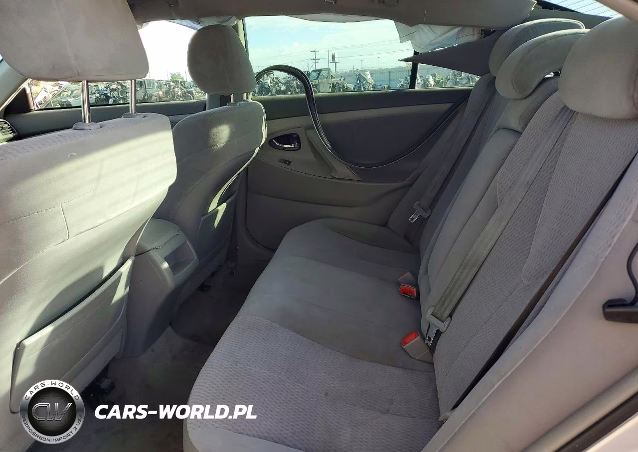 2010 Toyota Camry Le VIN:4T1BF3EK3AU061481 - 10