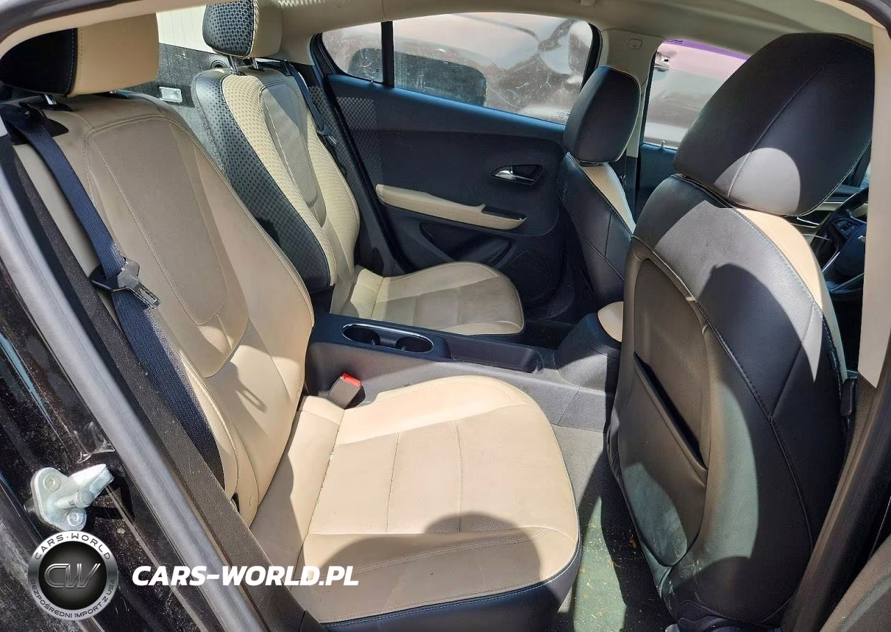 2012 Chevrolet Volt VIN:1G1RB6E47CU124983 - 10