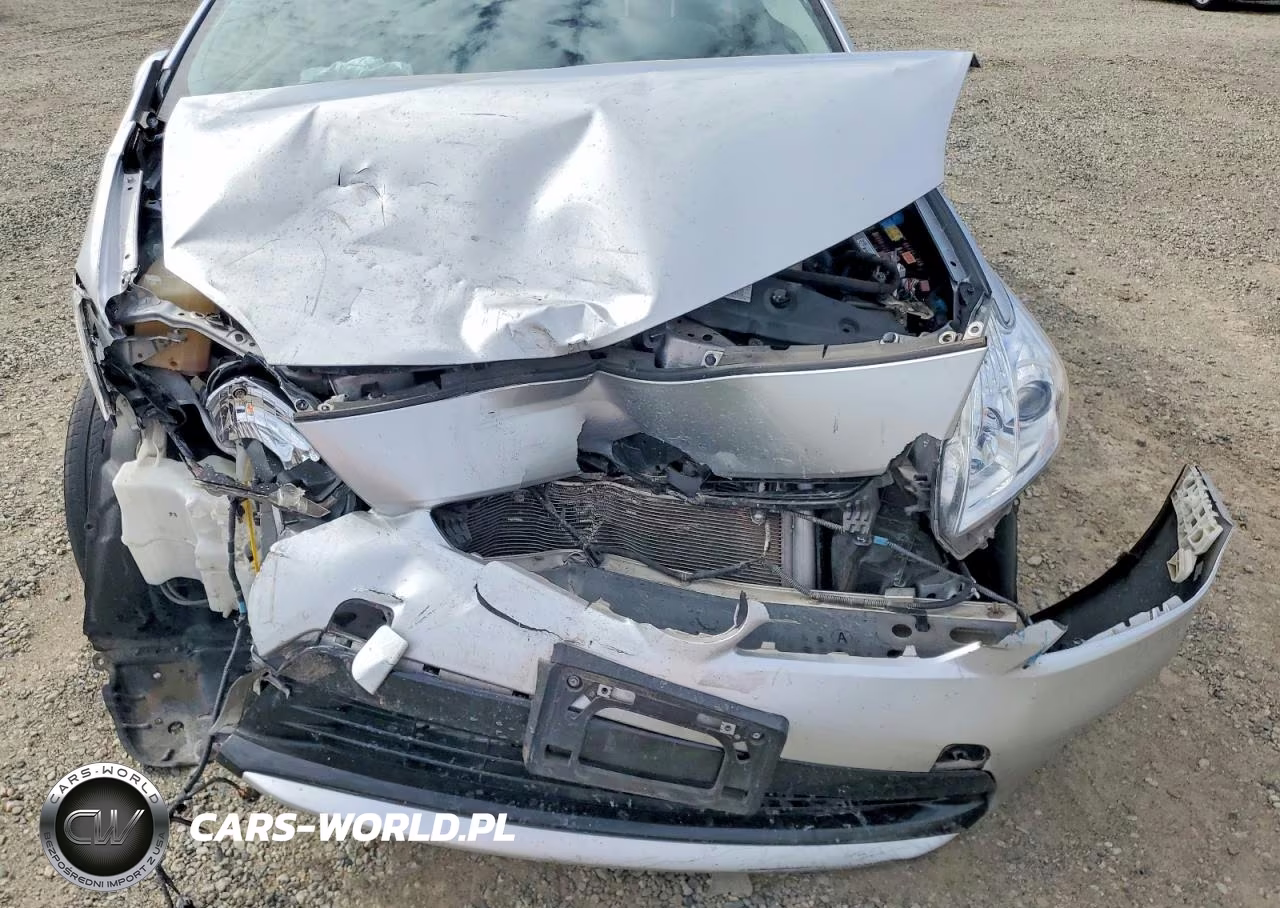 2015 Toyota Prius Four VIN:JTDKN3DU9F0446892 - 11