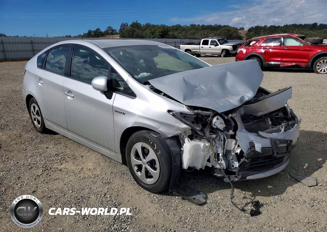 2015 Toyota Prius Four VIN:JTDKN3DU9F0446892 - 4
