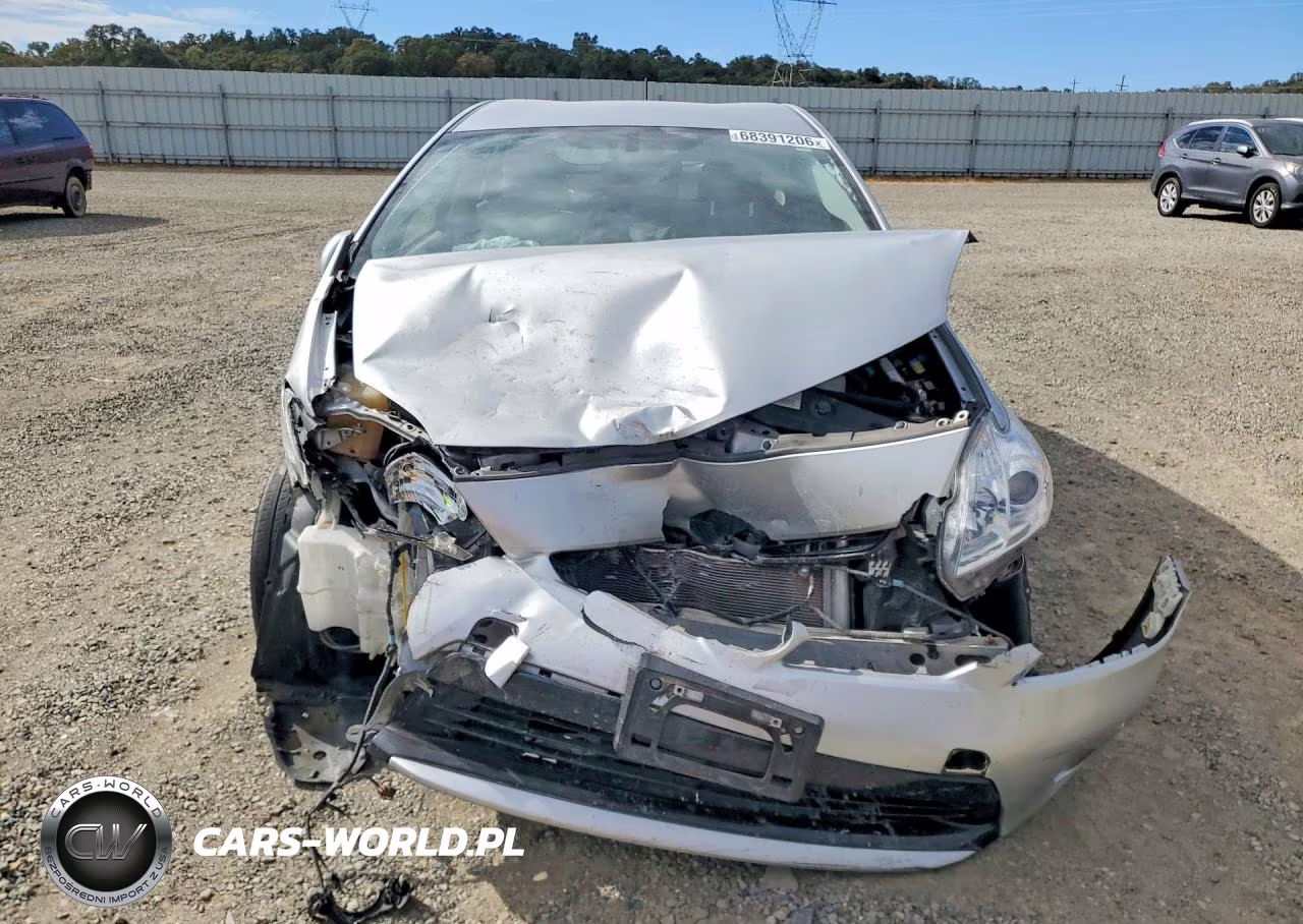 2015 Toyota Prius Four VIN:JTDKN3DU9F0446892 - 5