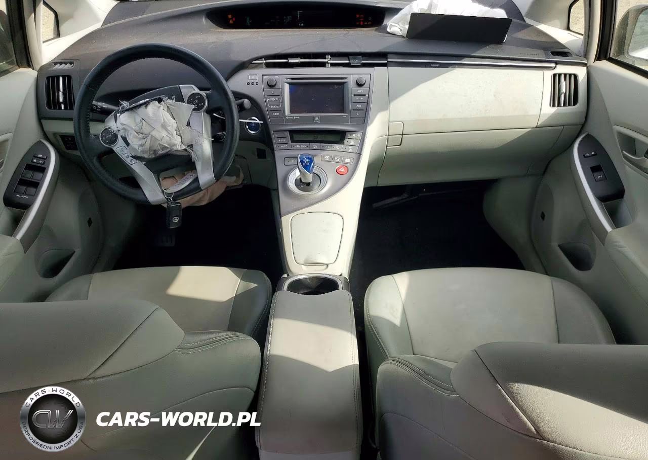 2015 Toyota Prius Four VIN:JTDKN3DU9F0446892 - 8