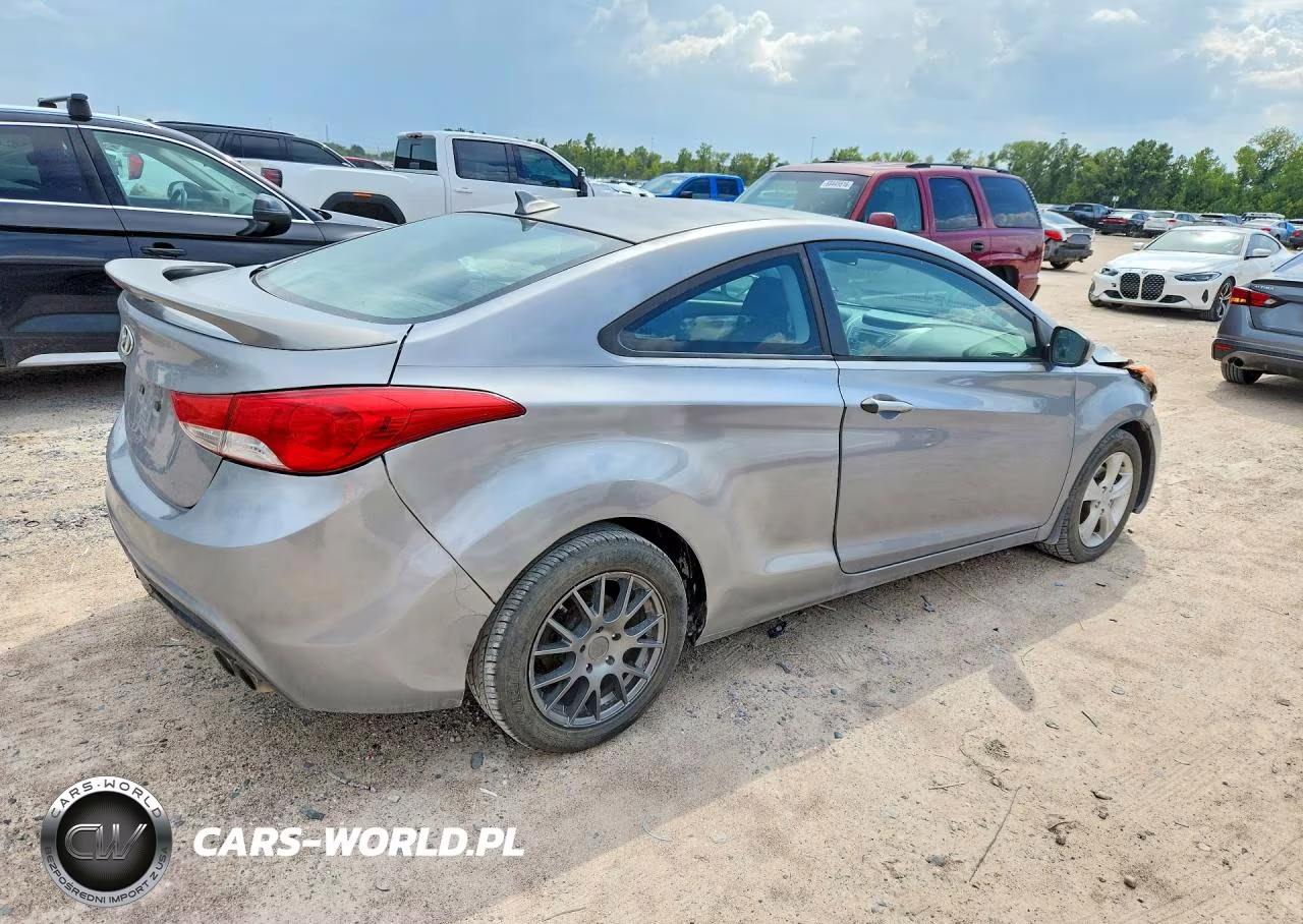 2013 Hyundai Elantra Coupe Gs VIN:KMHDH6AE3DU023466 - 3