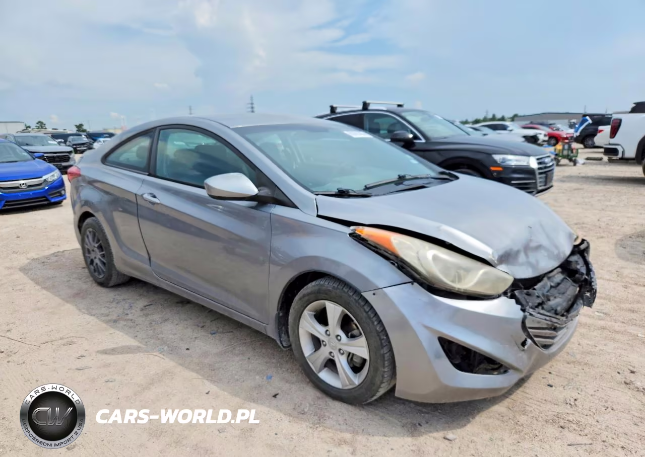 2013 Hyundai Elantra Coupe Gs VIN:KMHDH6AE3DU023466 - 4