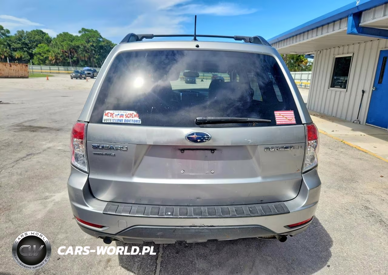2011 Subaru Forester 2.5X Premium VIN:JF2SHBCC1BH746790 - 6