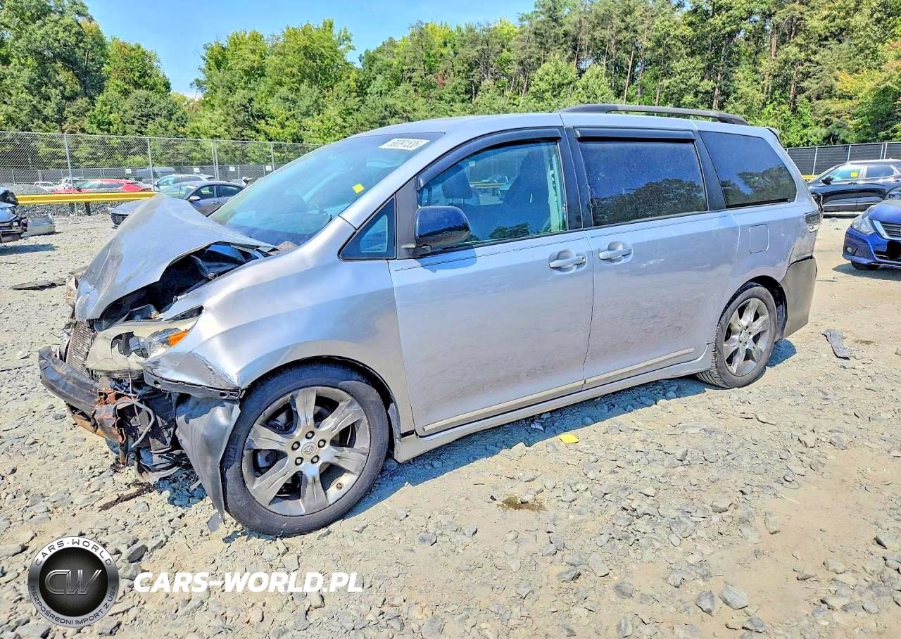 2012 Toyota Sienna Ce