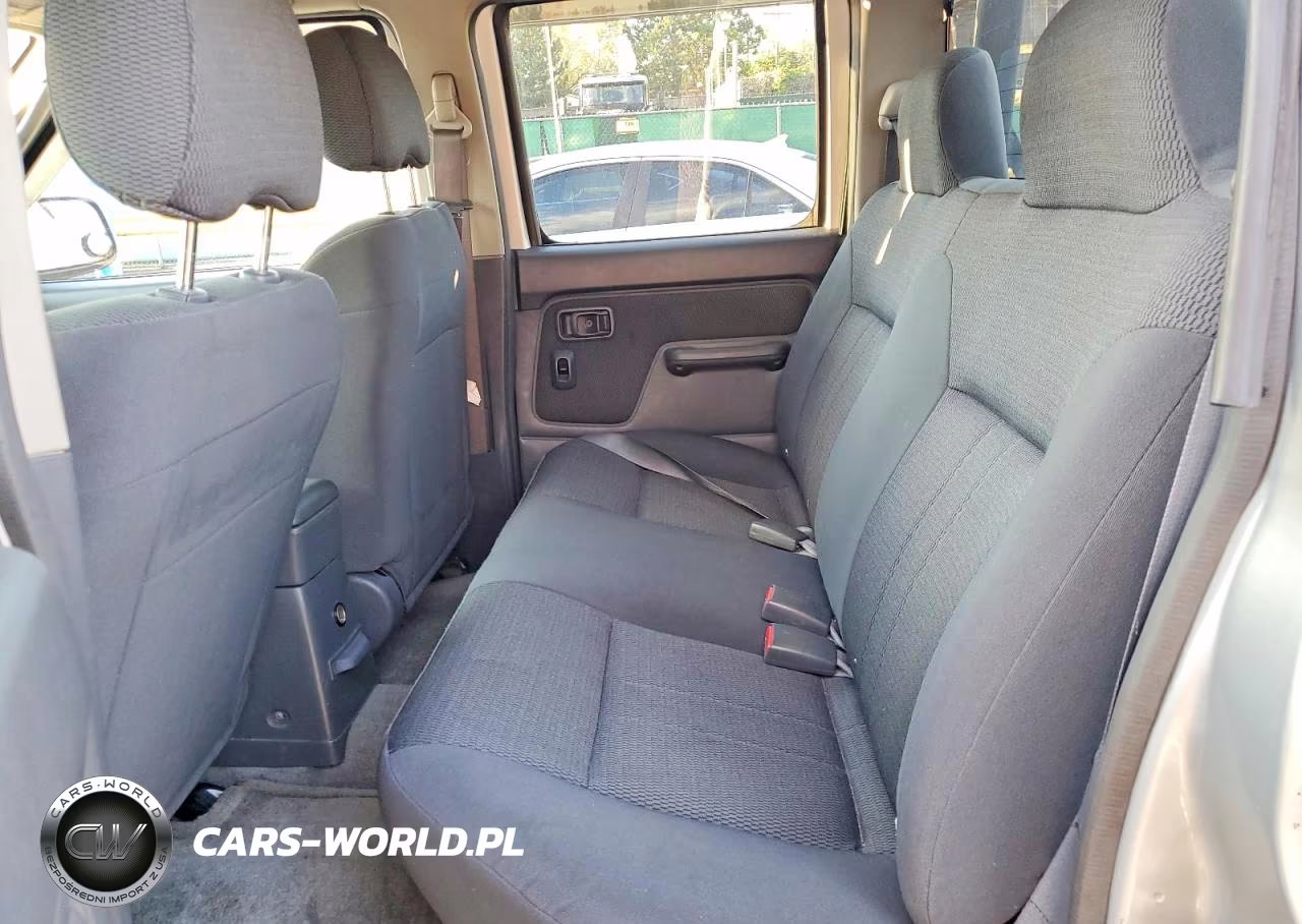 2004 Nissan Frontier Xe-V6 VIN:1N6ED29X44C401073 - 10