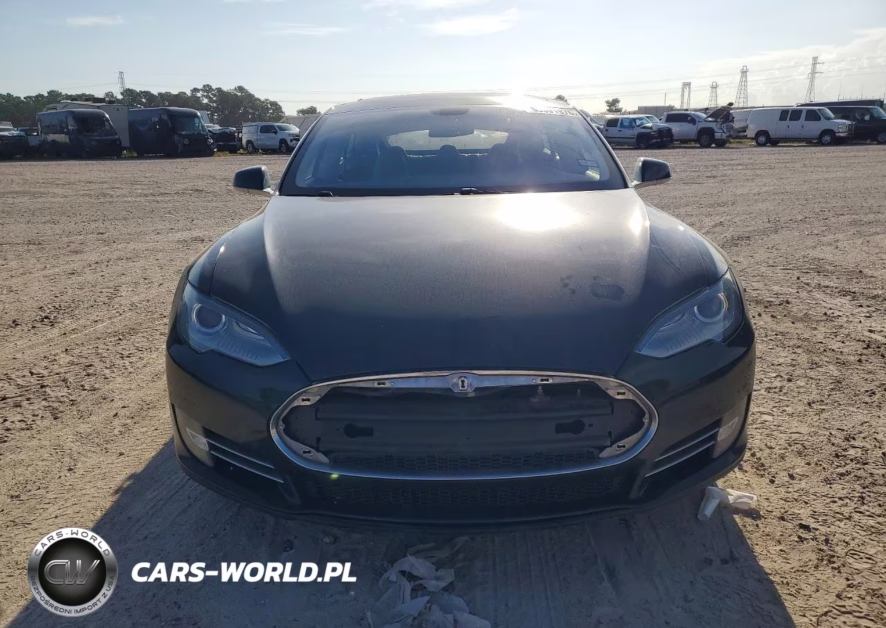 2013 Tesla Model S VIN:5YJSA1CNXDFP09108 - 5
