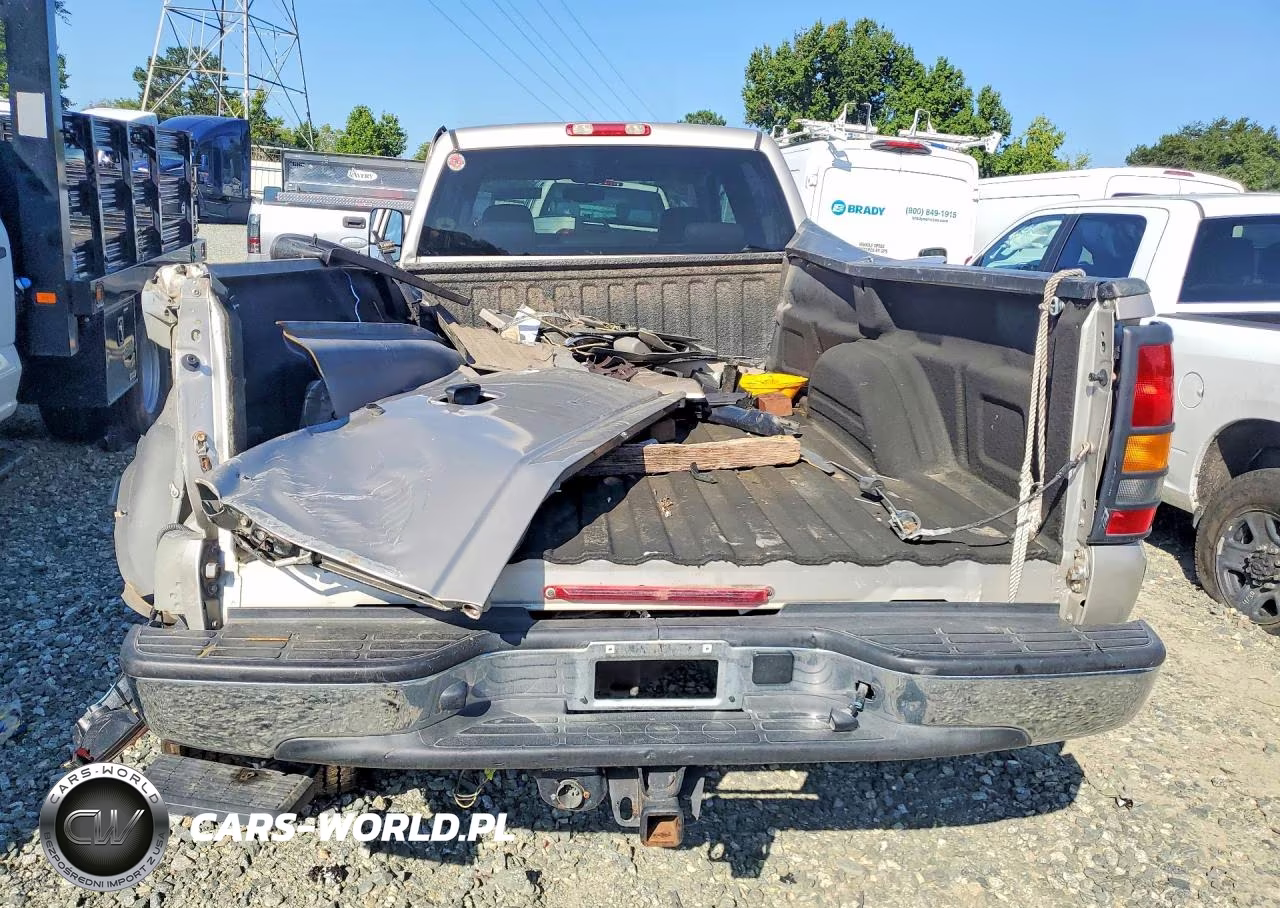 2007 Chevrolet Silverado K3500 VIN:1GCJK33D87F142750 - 6