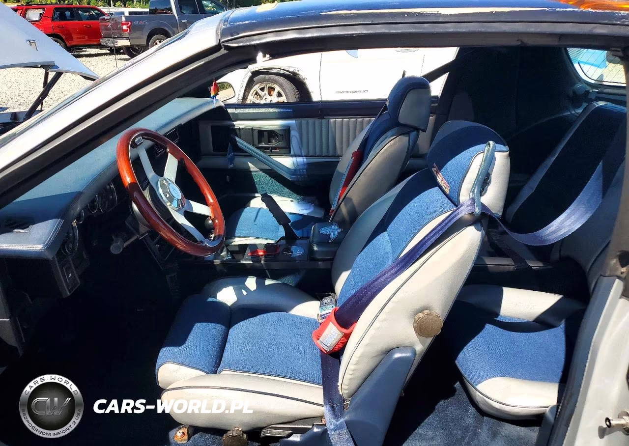1982 Chevrolet Camaro VIN:1G1AP87H0CL131693 - 7