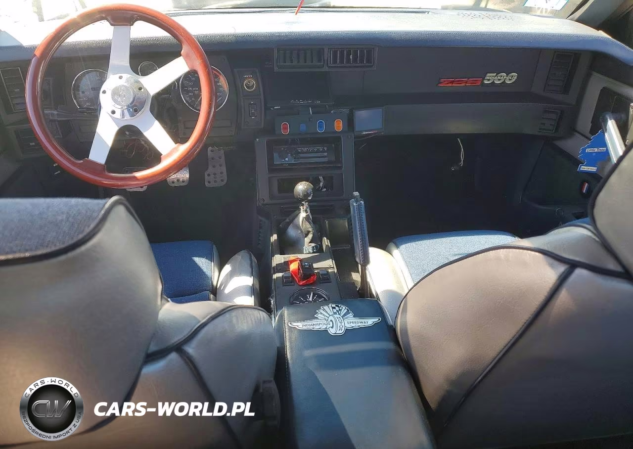 1982 Chevrolet Camaro VIN:1G1AP87H0CL131693 - 8