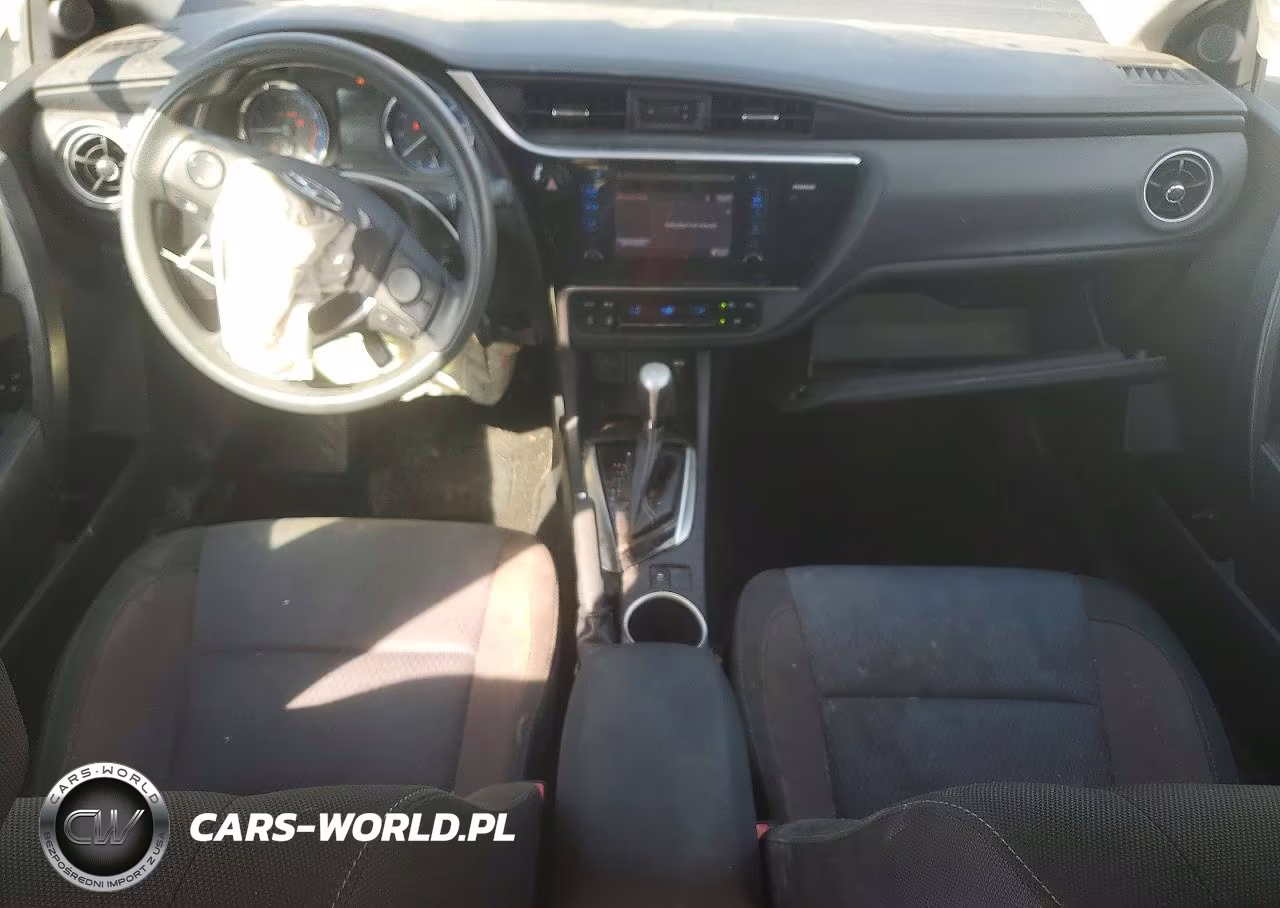 2017 Toyota Corolla Le VIN:2T1BURHE4HC885936 - 8