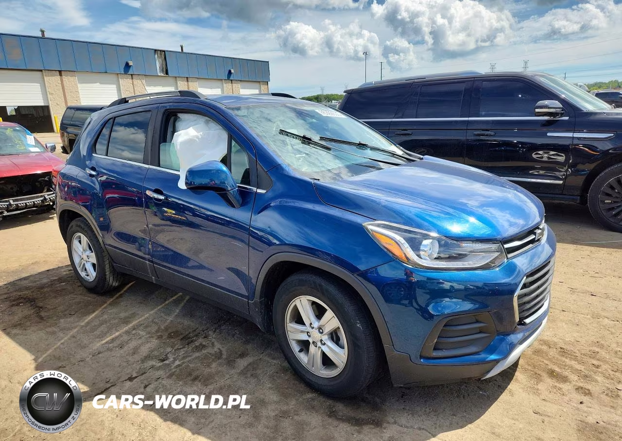 2019 Chevrolet Trax 1Lt VIN:3GNCJLSB2KL399937 - 4