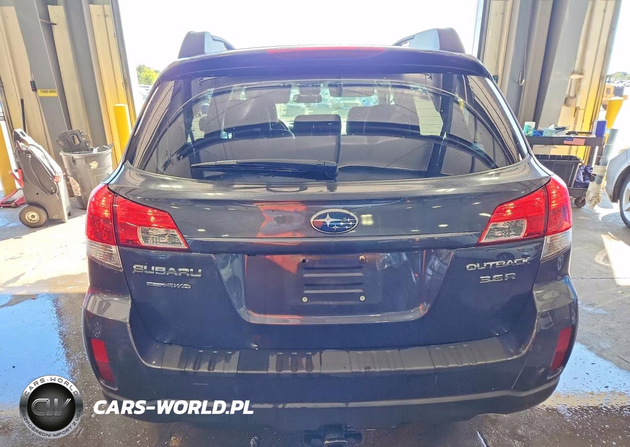 2010 Subaru Outback 3.6R Limited VIN:4S4BRELC3A2370474 - 6