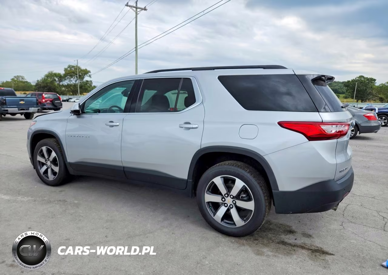 2019 Chevrolet Traverse Lt VIN:1GNERHKW7KJ246124 - 2