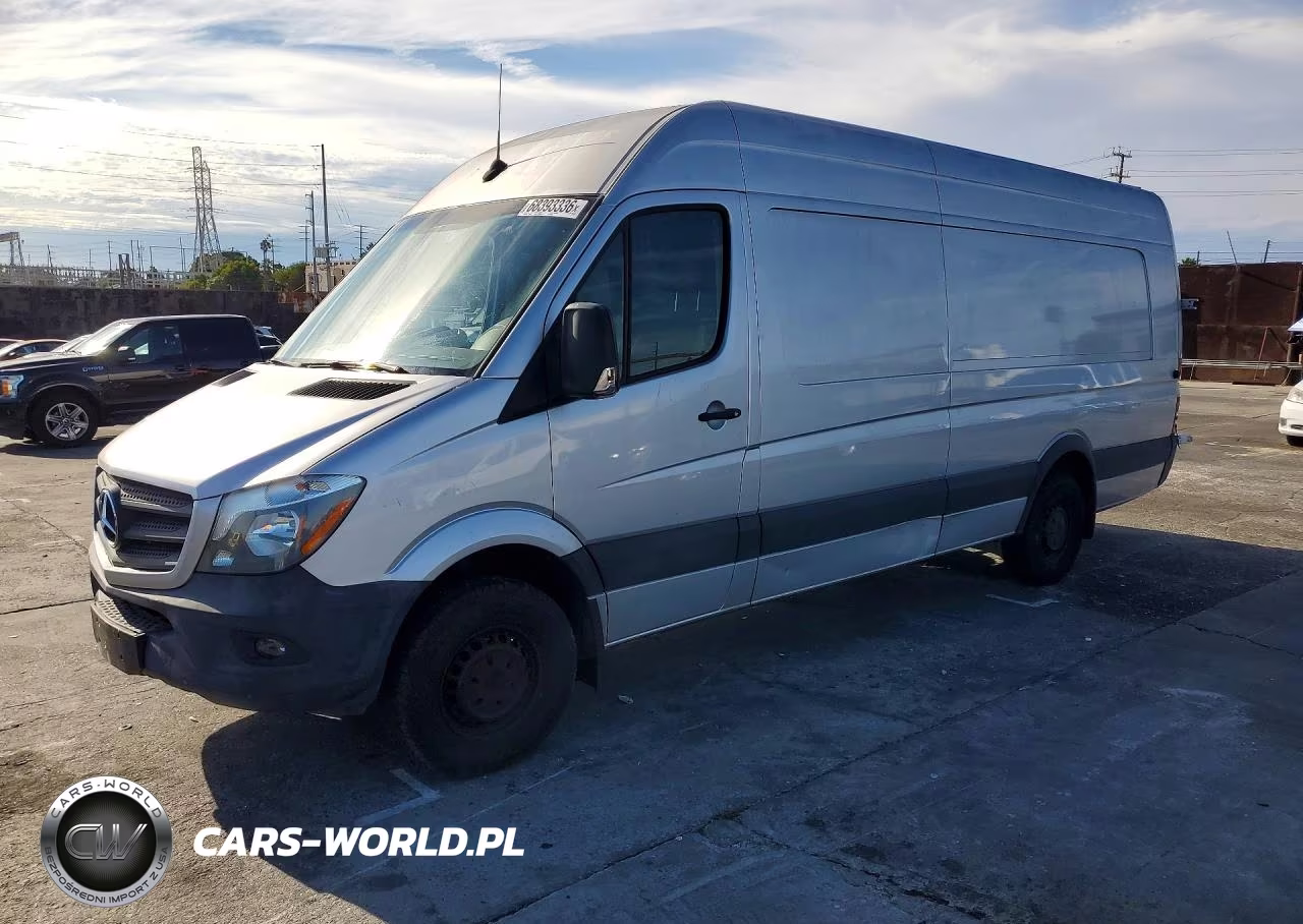 2017 Mercedes-Benz Sprinter 2500 Delivery Van VIN:WD3PE8CD8HP557264 - 1