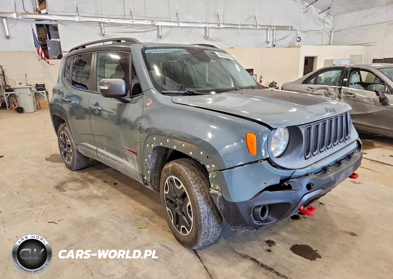2016 Jeep Renegade Trailhawk VIN:ZACCJBCT7GPC42767 - 4