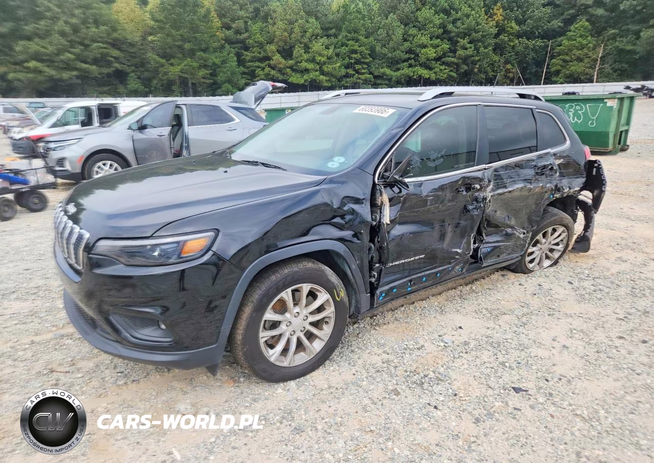 2019 Jeep Cherokee Latitude VIN:1C4PJLCBXKD416417 - 1