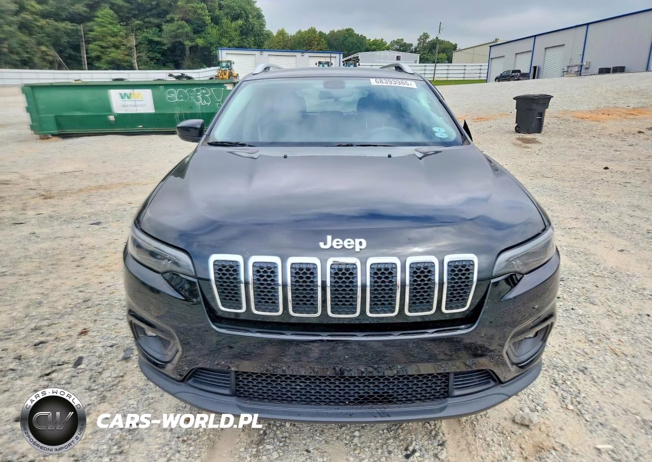 2019 Jeep Cherokee Latitude VIN:1C4PJLCBXKD416417 - 5