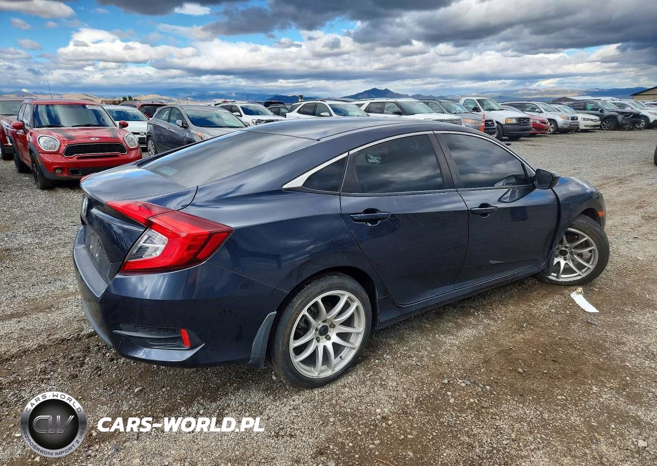 2018 Honda Civic Lx VIN:2HGFC2F56JH579316 - 3