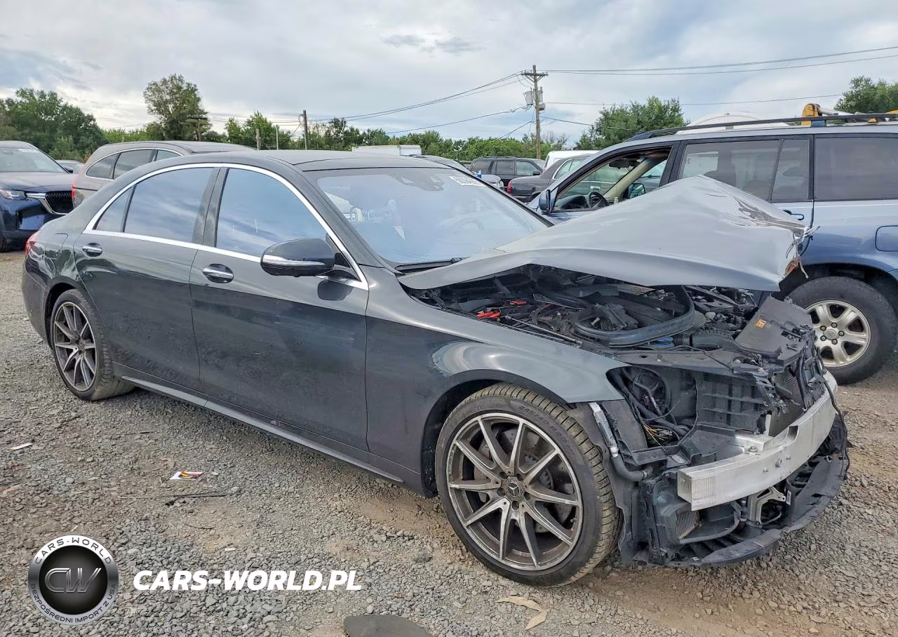 2020 Mercedes-Benz S 560 4Matic VIN:W1KUG8GB6LA557390 - 4
