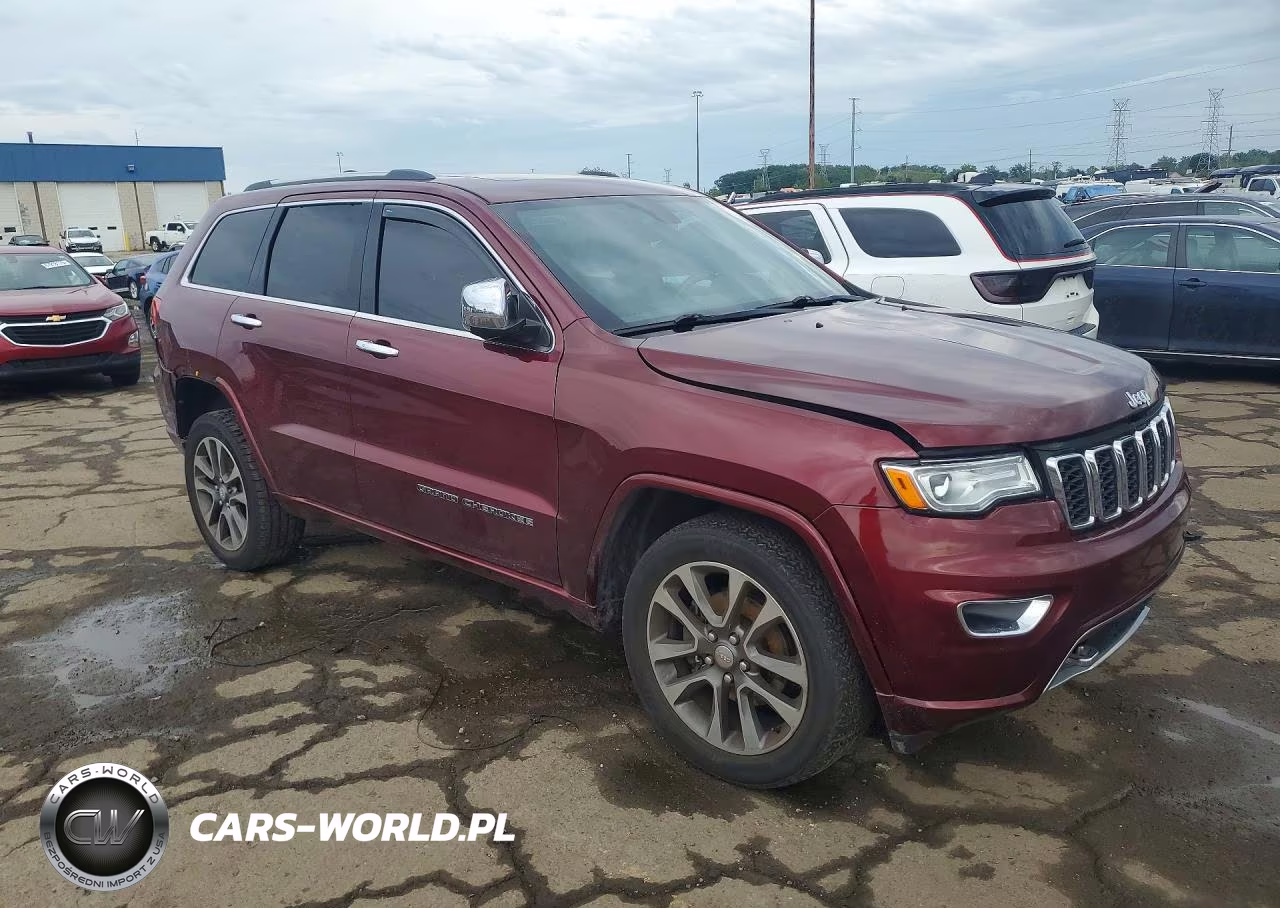 2017 Jeep Grand Cherokee Overland VIN:1C4RJFCG9HC700013 - 4