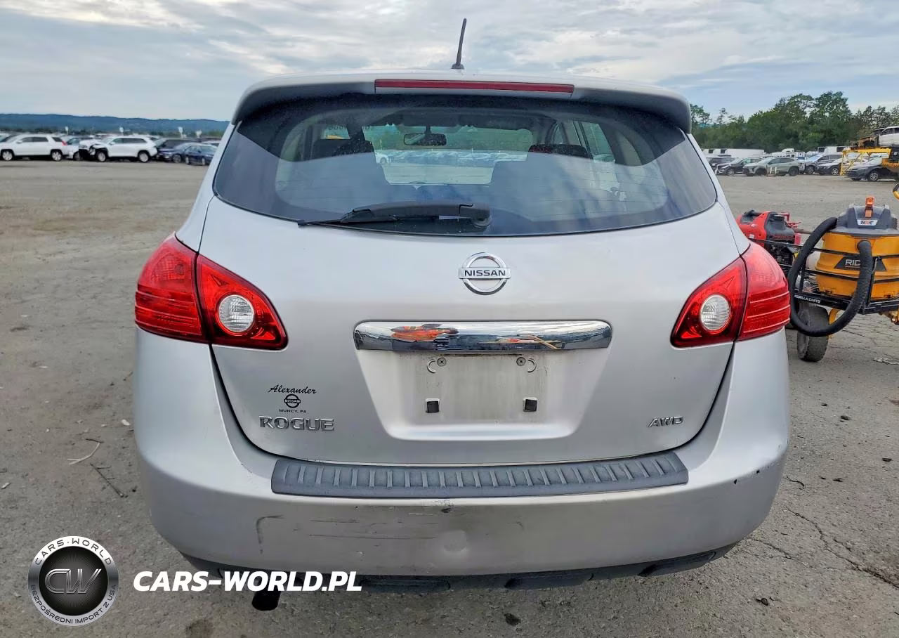 2011 Nissan Rogue S VIN:JN8AS5MV3BW250404 - 6