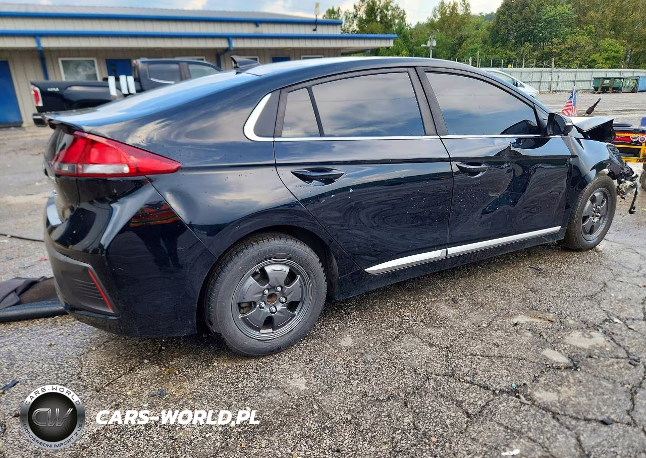 2022 Hyundai Ioniq Se VIN:KMHC75LC2NU266627 - 3