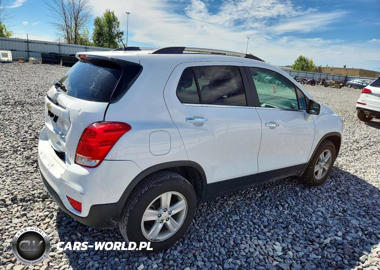 2018 Chevrolet Trax 1Lt VIN:KL7CJPSB7JB608442 - 3
