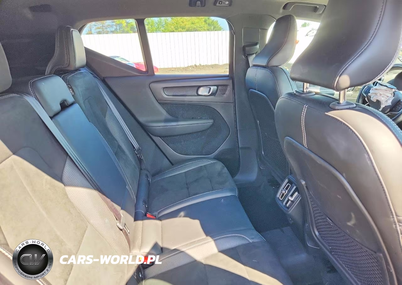 2019 Volvo Xc40 T5 R-Design VIN:YV4162UM8K2091454 - 11