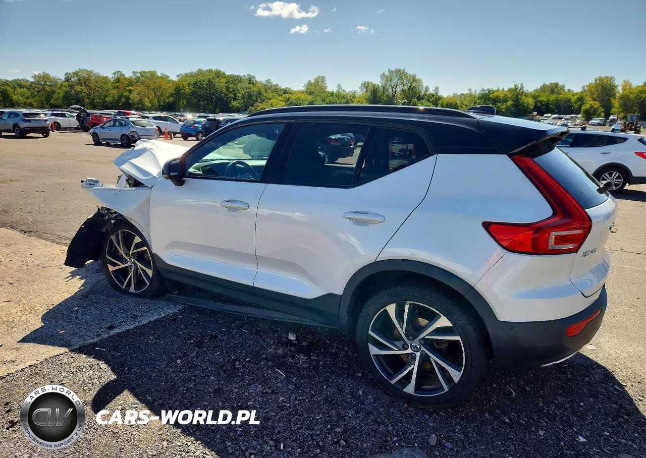 2019 Volvo Xc40 T5 R-Design VIN:YV4162UM8K2091454 - 2