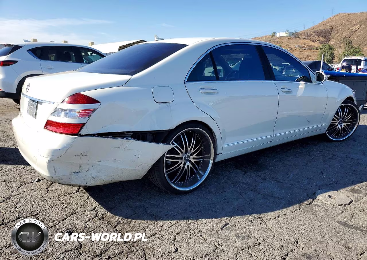 2009 Mercedes-Benz S 550 VIN:WDDNG71X09A251961 - 3