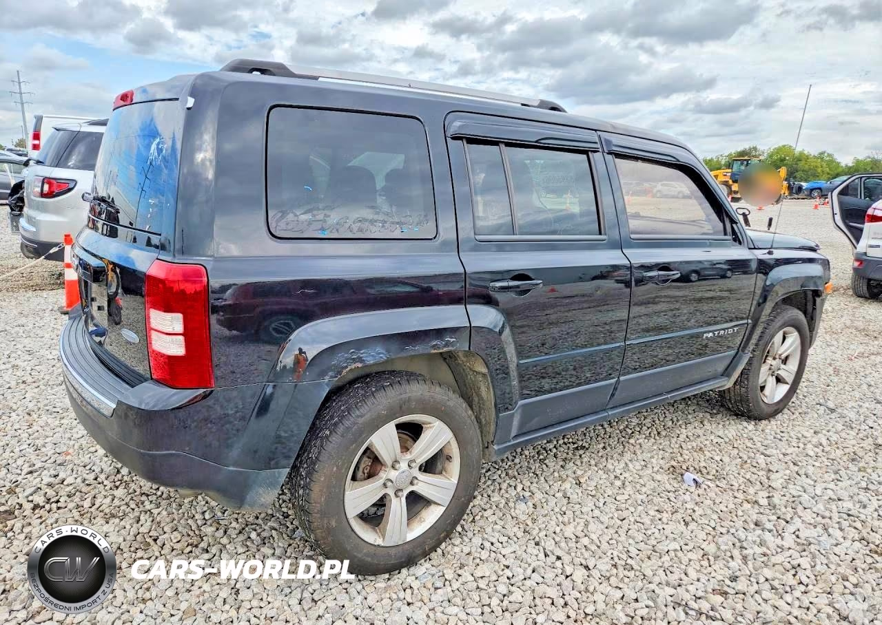 2014 Jeep Patriot Limited VIN:1C4NJRCB3ED928485 - 3