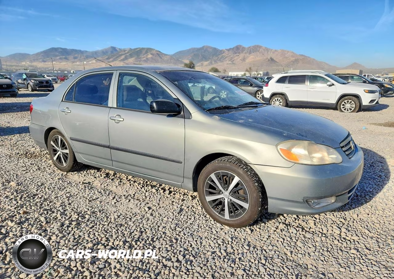2004 Toyota Corolla Ce VIN:2T1BR32EX4C260121 - 4