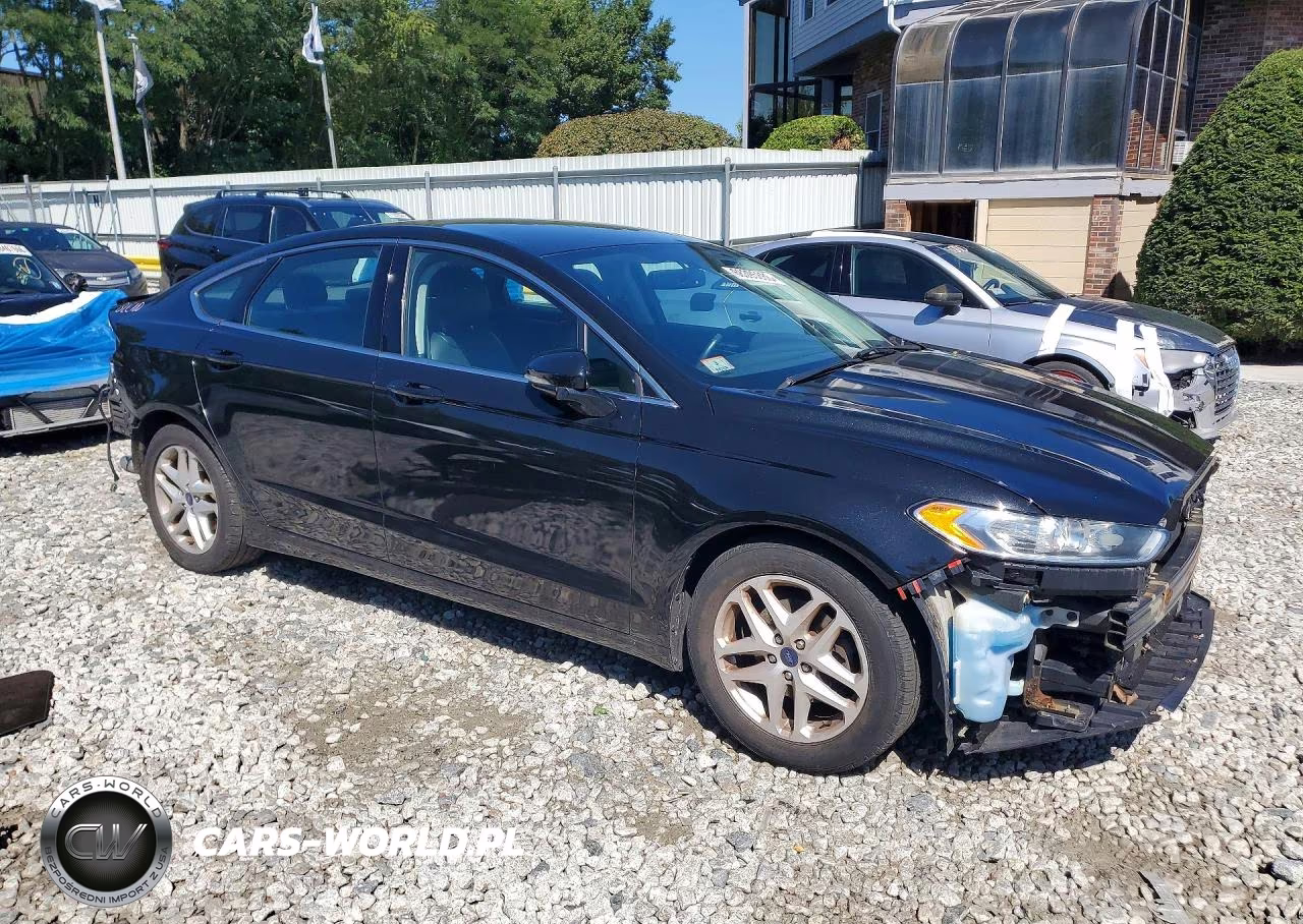 2015 Ford Fusion Se VIN:3FA6P0HD5FR187747 - 4
